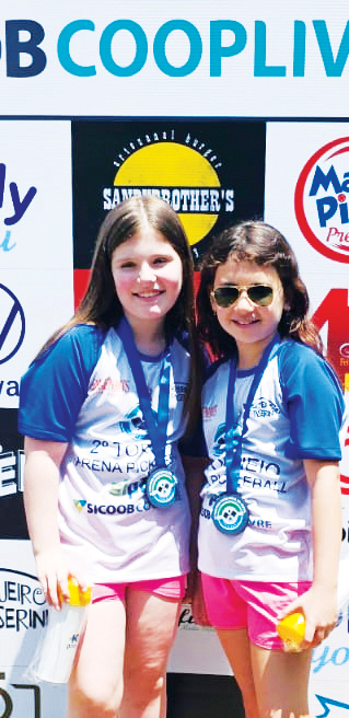 Ana Luiza e Lara dão show de Pickleball